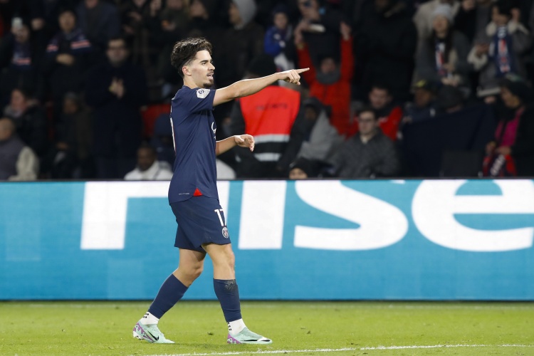 英雄联盟世界赛官网入口-维蒂尼亚对阵南特展现精准传球：进攻三区58次输送成功率高达96%